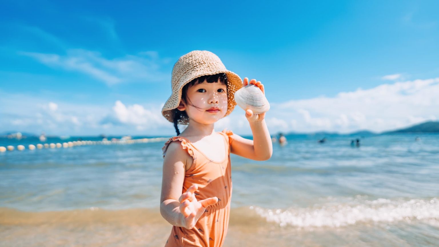 I’m a neuroscientist and mom—5 phrases I never say to raise smart and emotionally intelligent kids