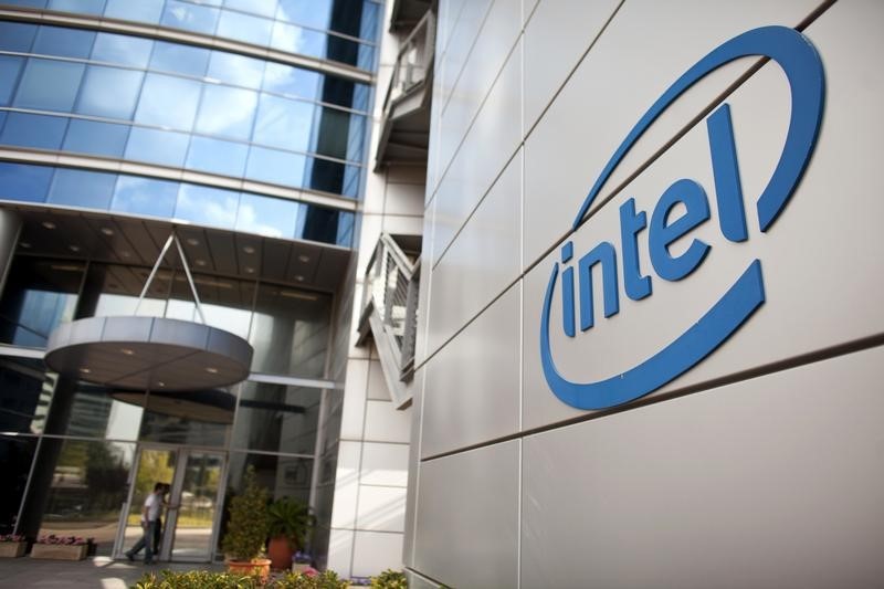 Intel reports surprise profit; ExxonMobil, Chevron ahead – what’s moving markets