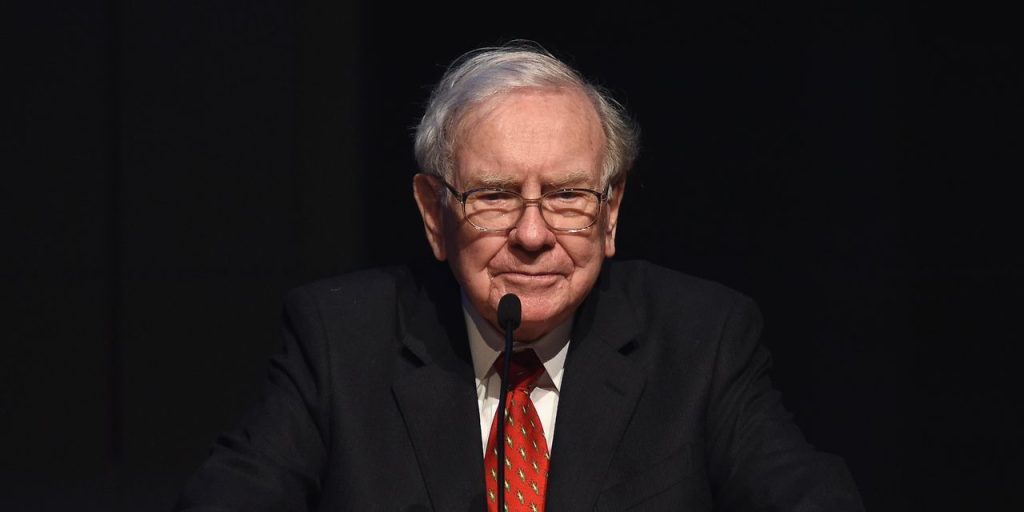 Berkshire Class A Stock Hits Record in Early Birthday Present for Buffett
