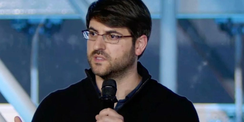 Tesla’s stock drops nearly 3% as CFO steps down