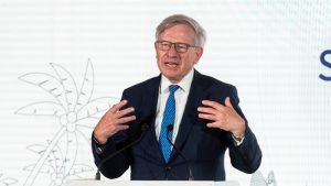 HSBC exec apologizes after calling the UK ‘weak’ for following US lead over China