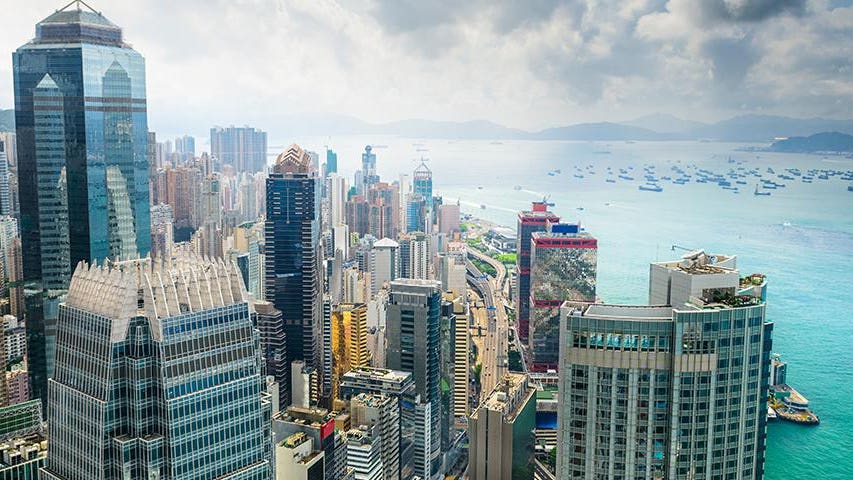 Foreign Freak Out As Mainland Shrugs Its Shoulders