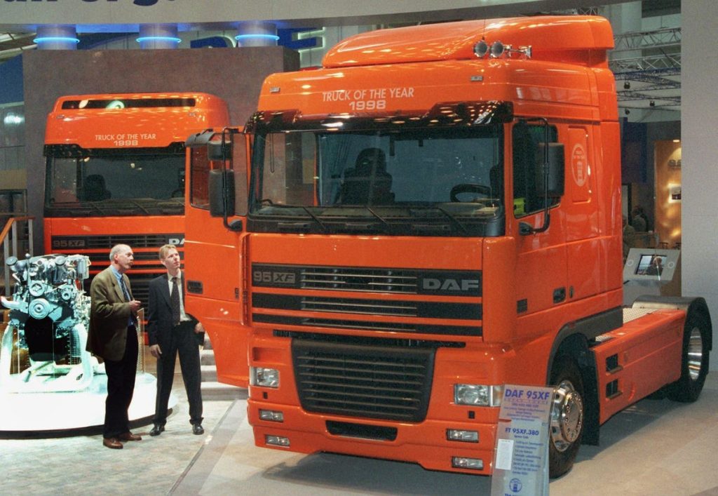 Paccar, American Woodmark And 4 Other Stocks Show Value And Momentum