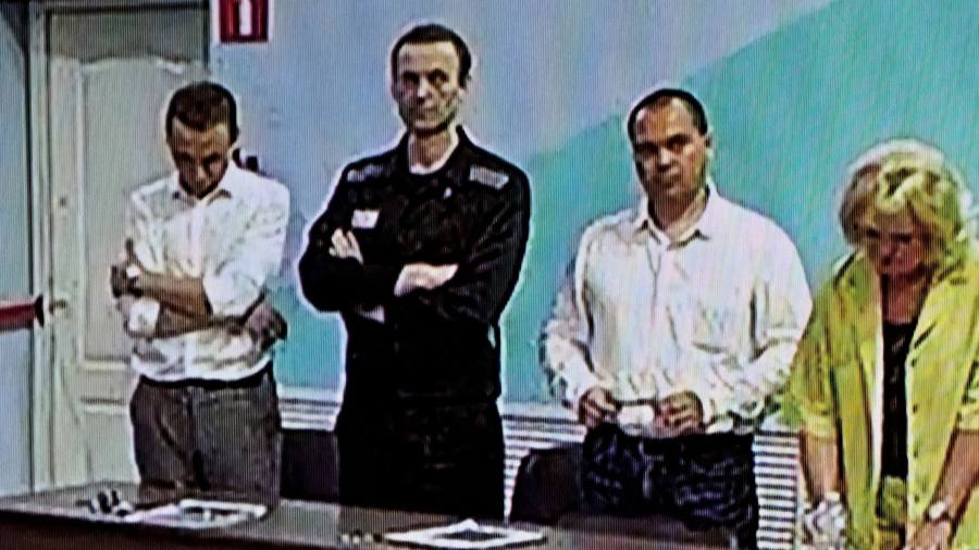 Russian opposition leader Alexei Navalny jailed for further 19 years