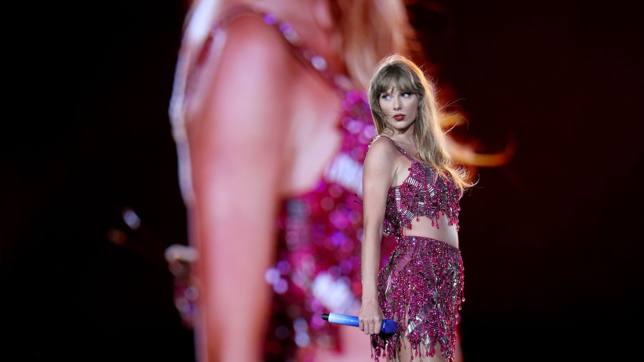 Taylor Swift performs onstage during the Taylor Swift | The Eras Tour at Lumen Field on July 22, 2023 in Seattle, Washington.