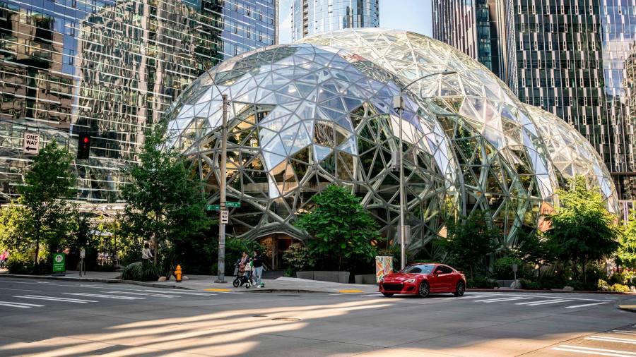 Amazon tracks and targets US staff over failure to work 3 days in office