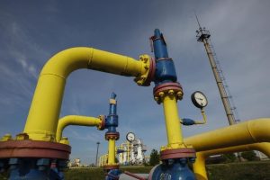 Nigeria turns to natural gas for fuel as petrol prices rise after subsidy removal