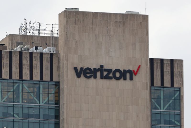 New Verizon CFO says company ‘on the right track’