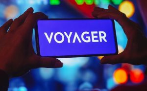 Suspicion Arises as Bankrupt Voyager Transfers Tokens to Coinbase – What’s Going On?