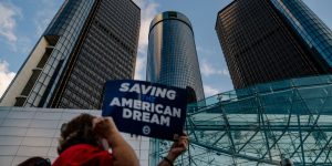 UAW President Says Stellantis 21% Pay Hike Offer a ‘No Go’