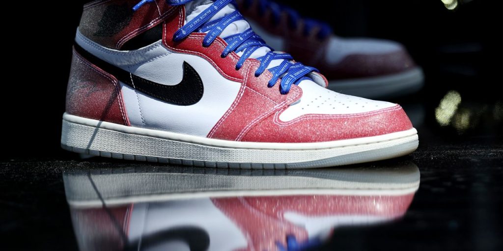 How much are customers treating themselves? Shoes, skiing, wine and fancy groceries are in focus with this week’s earnings