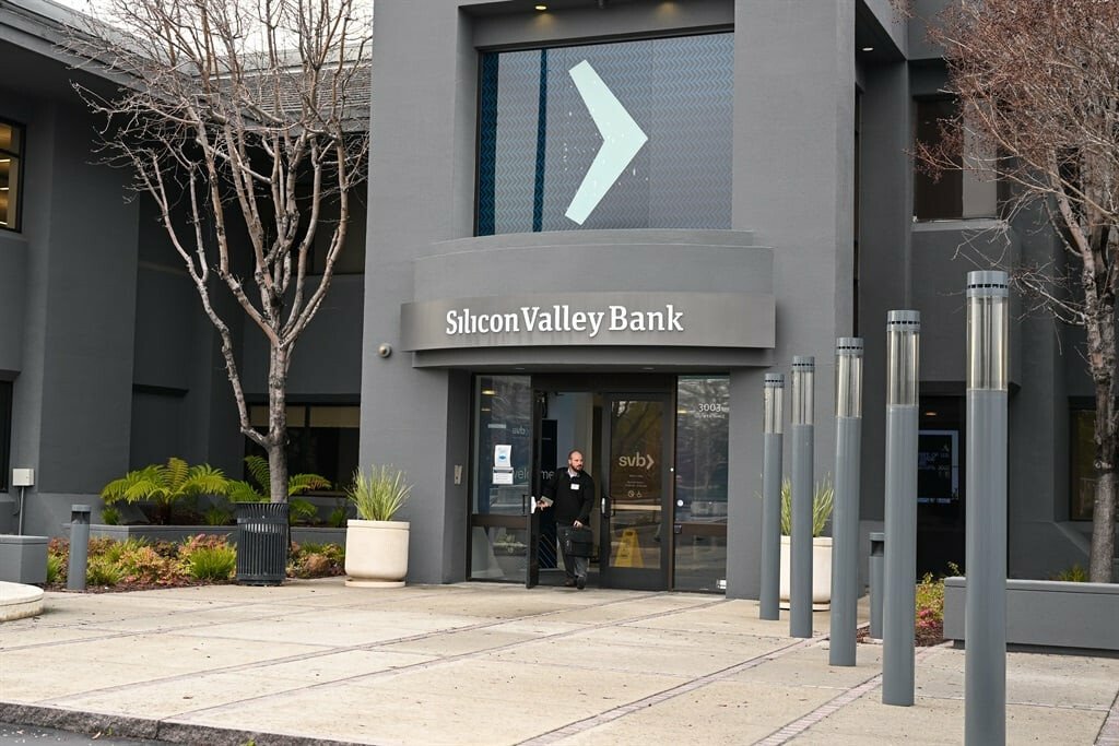 Scaramucci’s SkyBridge Capital Competes for Silicon Valley Bank’s VC Unit