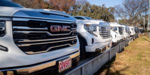 GM sales jump 21% in the third quarter