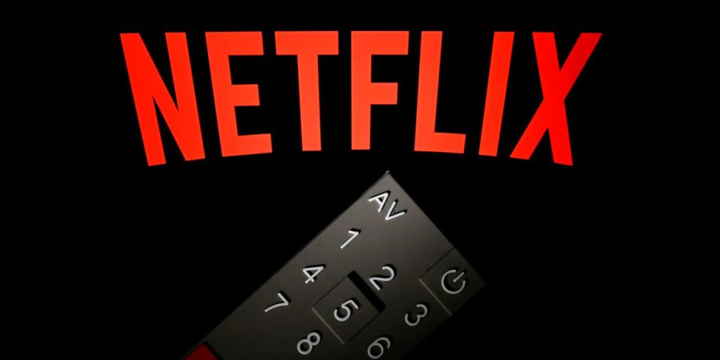 Netflix’s price hike plans may prove untimely as economy and stock market weakens, analyst says