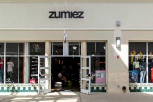 Zumiez: Uncompetitive And Declining Rapidly (NASDAQ:ZUMZ)