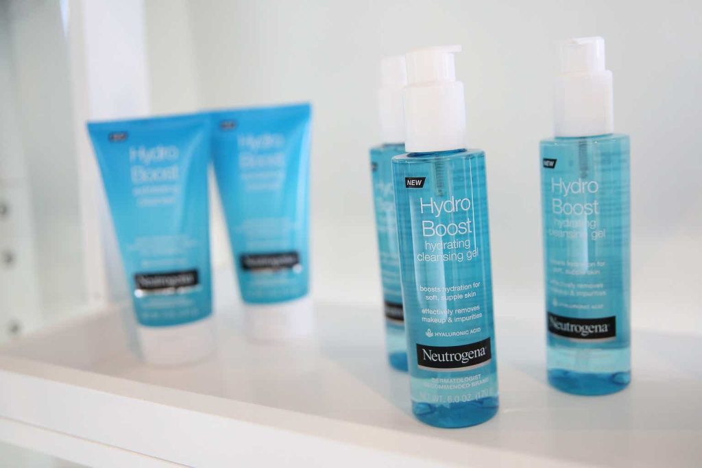 Kenvue: Very Profitable And Significantly Undervalued (NYSE:KVUE)