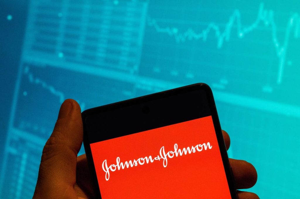 Should You Pick Johnson & Johnson Stock After A 6% Fall In A Month Despite Upbeat Q3?