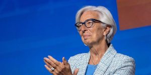 Lagarde uses ‘weak’ nine times as ECB pauses for first time since summer of 2022
