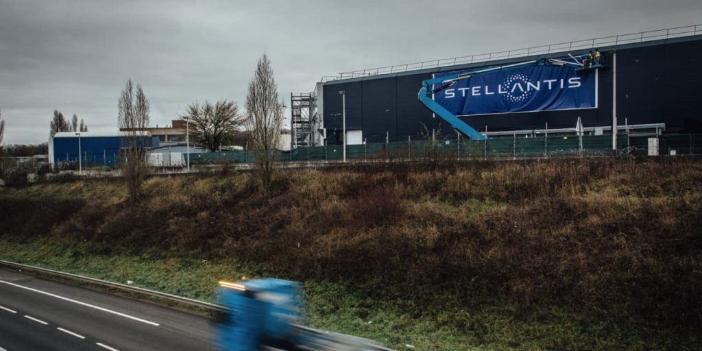 Stellantis Stock Rises. It Sees a Smaller Hit From UAW Strike Than Ford and GM.
