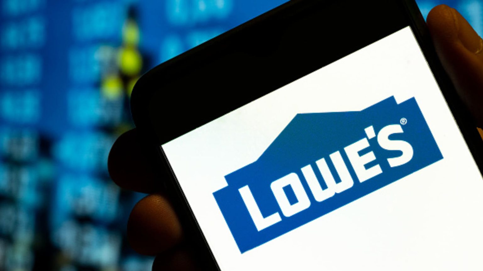 Stocks making the biggest moves before the bell: Lowe’s, Dick’s, Best Buy, Kohl’s and more