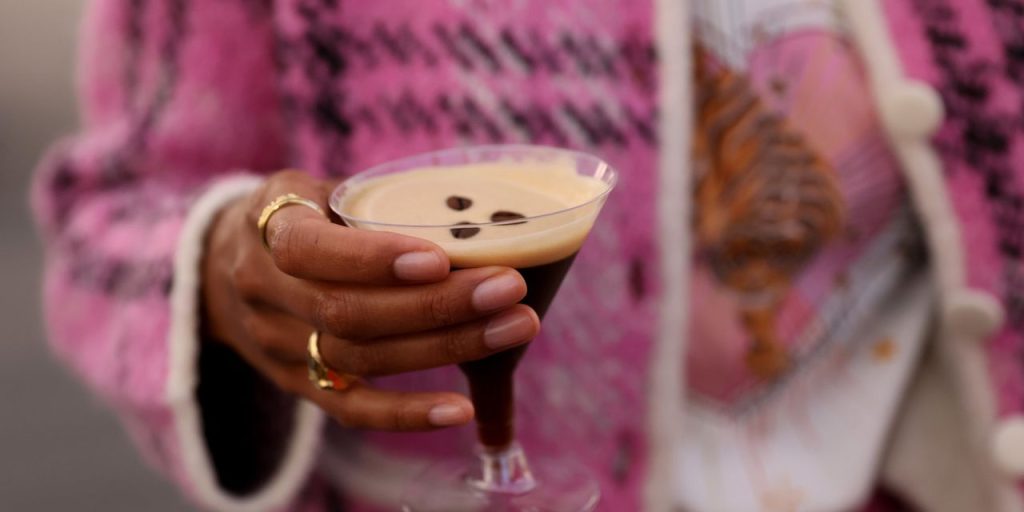 ‘T-bill and chill’ trade sees big influx from individual investors