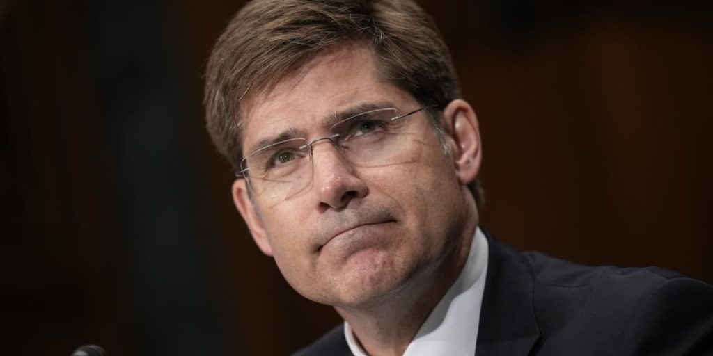 TransUnion airs cost-reduction plan for 1,300 employees as stock rises