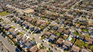 After a $1.8 billion verdict, the clock is ticking on the 6% real estate commission