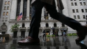 Most Americans think the economy should be in fairly good shape this time next year